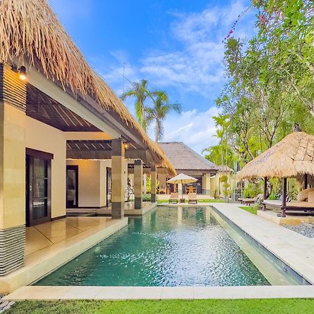 Villa Bugis Drupadi Seminyak Exteriér fotografie